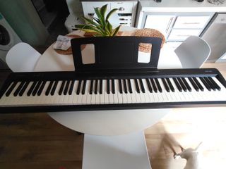 Teclado Roland FP-10