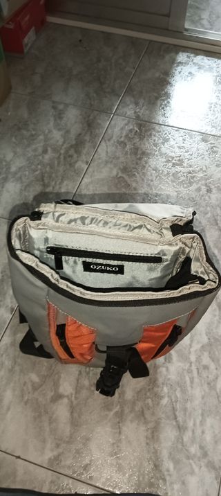 Mochila Pecho Ozuko Gris Naranja