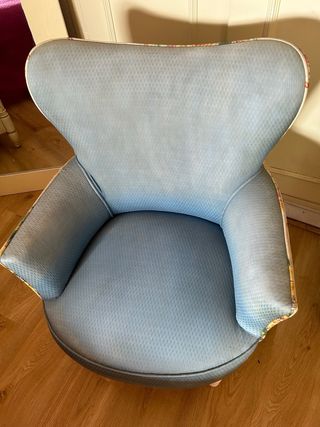 Butaca antigua isabelina dormitorio