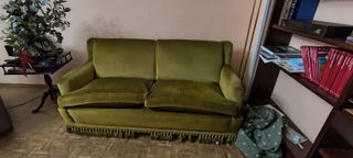 Sofá cama de terciopelo verde