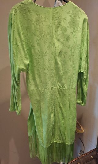 Vestido verde con flecos Talla M