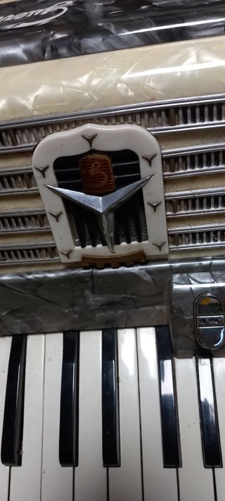 Acordeón Guerrini Super Luxe Vintage