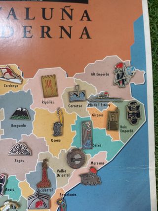 Coleccionable Pins Catalunya Moderna El País