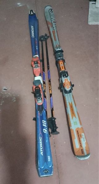 2 Pares Esquís + 2 Bastones