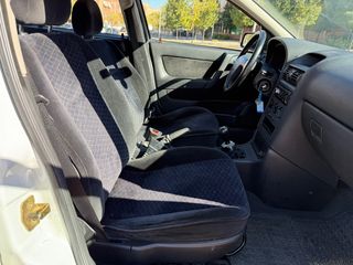 Opel Astra 1.6 GASOLINA 5 PUERTAS 