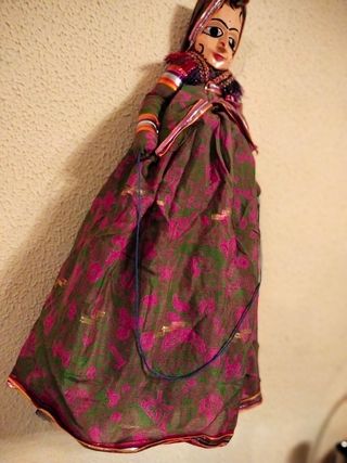 Pareja de marionetas artesanales