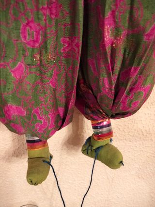 Pareja de marionetas artesanales