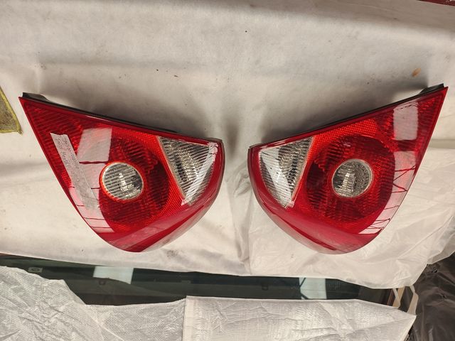 Pilotos Traseros Ford Mondeo