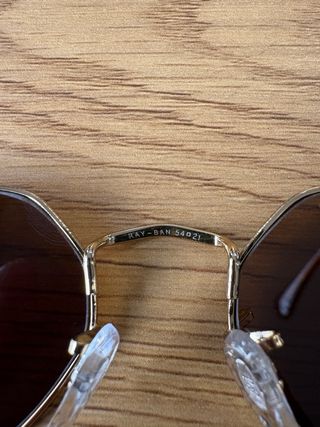 Ray-Ban Hexagonal RB3556 – Dorado  Lentes Marrones