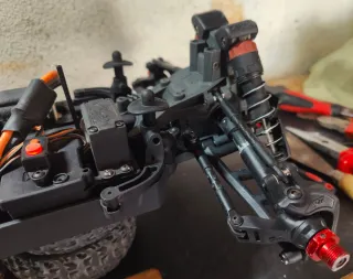 Arrma Typhon 4x4 3S BLX V3