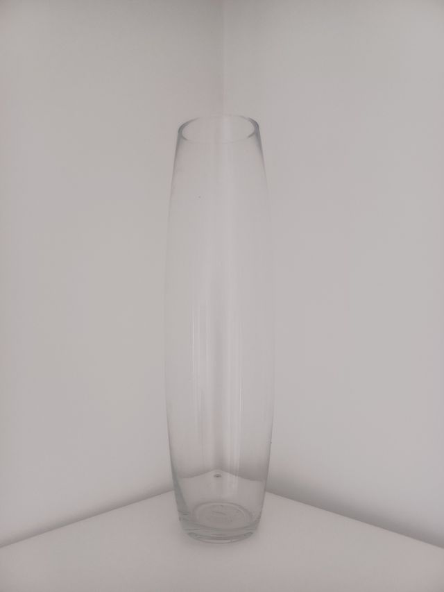Jarrón de cristal transparente  Altura 50cm