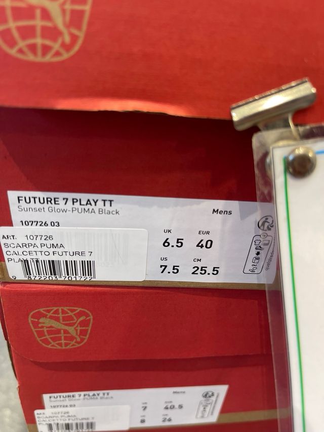 Scarpe da calcio Puma rosa fluo