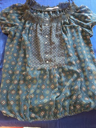 Blusa Zara Manga Corta Estampada Talla M