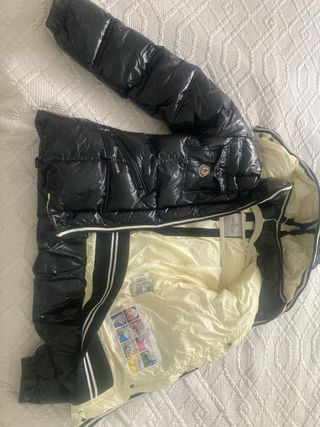 Chaqueta Moncler Maya mate negra Talla m