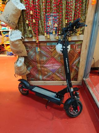 Patinete Eléctrico con Cargador
