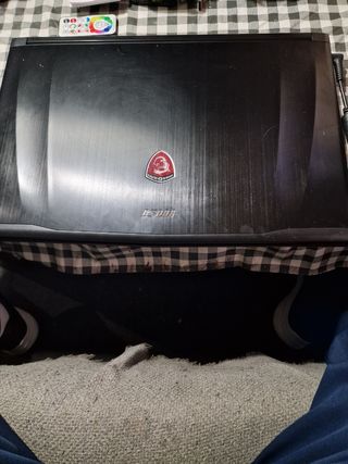 MSI GE72VR 7RF Apache Pro Portátil

