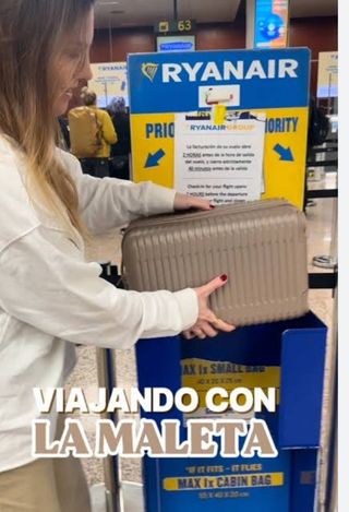 Maleta Primark  40x25x20cm
