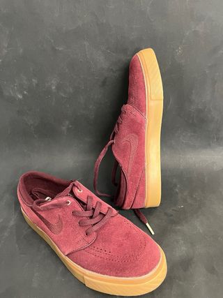 Nike SB Zoom Stefan Janoski granate y nuevas