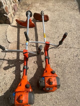 2 Decespugliatori Husqvarna 555 FRM e 355