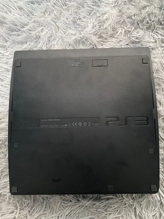 PS3 Slim Negra 149 GB