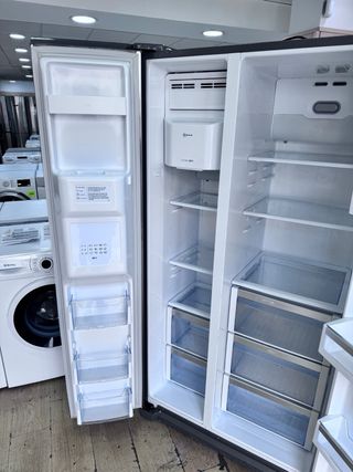 FRIGORÍFICO NEFF 177cm NO FROST INOX A++. GARANTIA