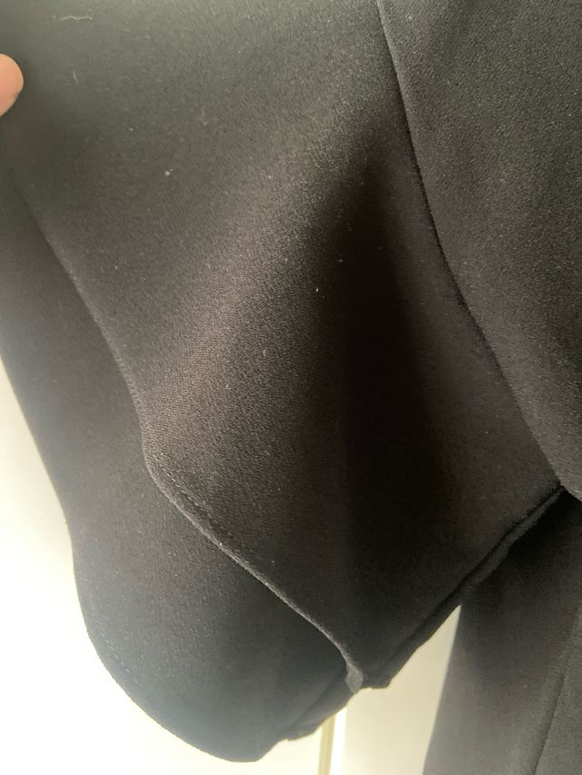 Camisa Zara negra manga acampanada