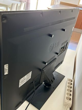 Televisor LG 42 sin mando
