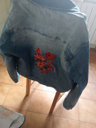 Cazadora vaquera mujer azul