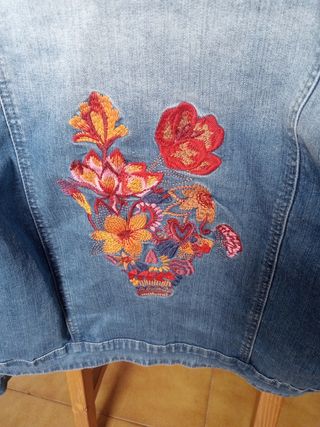 Cazadora vaquera mujer azul