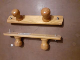 URGE VENDER!! Percheros de madera para pared