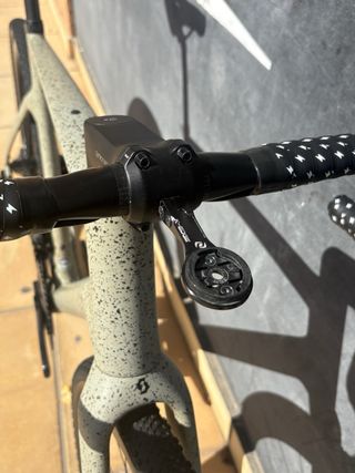 Scott Addict Gravel 10 T-L, 2 mano