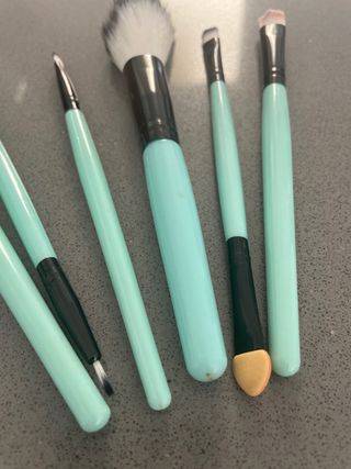 Set de 6 Pinceles de Maquillaje Teal y Negro