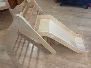Juego Escalada Triangular con Tobogán 