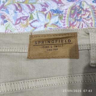 Pantalón vaquero beige talla 44