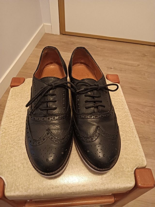 Zapatos de piel negros mujer