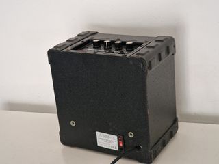 Amplificador Giannini G5 Negro