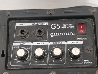 Amplificador Giannini G5 Negro