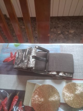 Cinturones NUEVOS Y SEMI NUEVOS