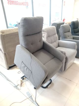Sillón levanta personas tela gris