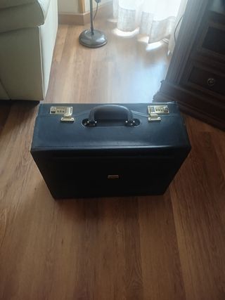 Maletín de trabajo negro