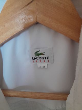 Chaqueta deportiva Lacoste blanca y negra
