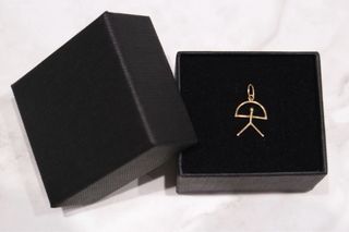 COLGANTE INDALO, ORO 18K/0.5g
