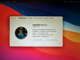 MacBook Air + Ratón, Teclado y Adaptadores