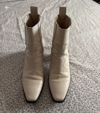 Botines camperos beige