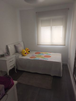 Habitación en piso compartido para chicas