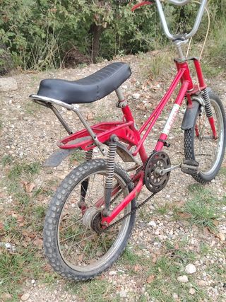 Bicicleta vintage roja
