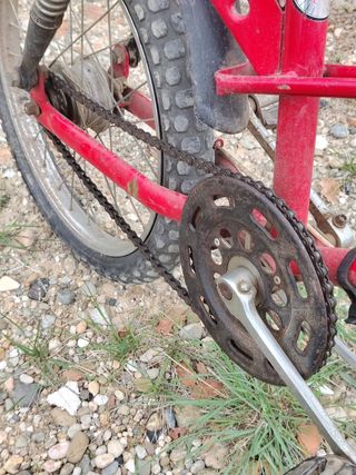 Bicicleta vintage roja