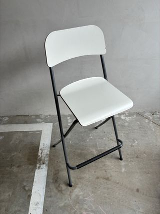 Banqueta alta blanca Ikea