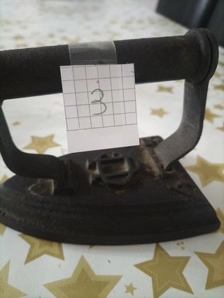 Planchas de hierro antiguas (5 unidades) Soporte.