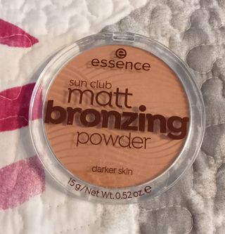 Bronceador Essence Sun Club Matt Darker Skin